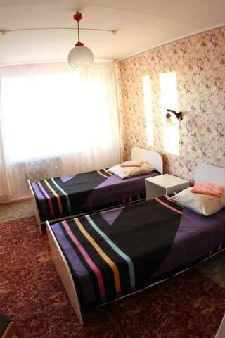 Гостиница Спорт Кировск Улучшенный двухместный номер с 2 отдельными кроватями-6