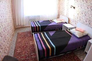 Гостиница Спорт Кировск Улучшенный двухместный номер с 2 отдельными кроватями-1
